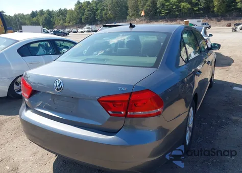 2015 Volkswagen Passat 1.8T Wolfsburg Edition из США, поврежденный, VIN 1VWAT7A36FC020514